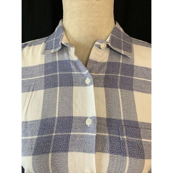 Untuckit Womens Blue White Plaid Long Sleeve Flannel Top Size 2 - Picture 2 of 5
